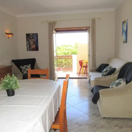 Central 2 Rooms, Wifi, Pool * Albufeira